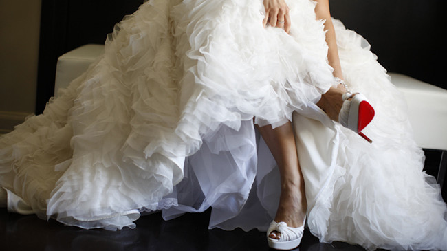 3-fabulous-lazaro-wedding-dress-and-christian-louboutin-bridal-shoes
